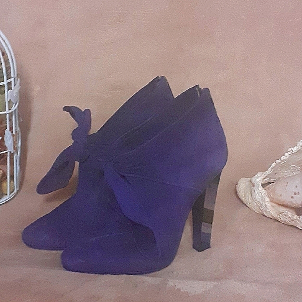 CHLOE Booties (New)